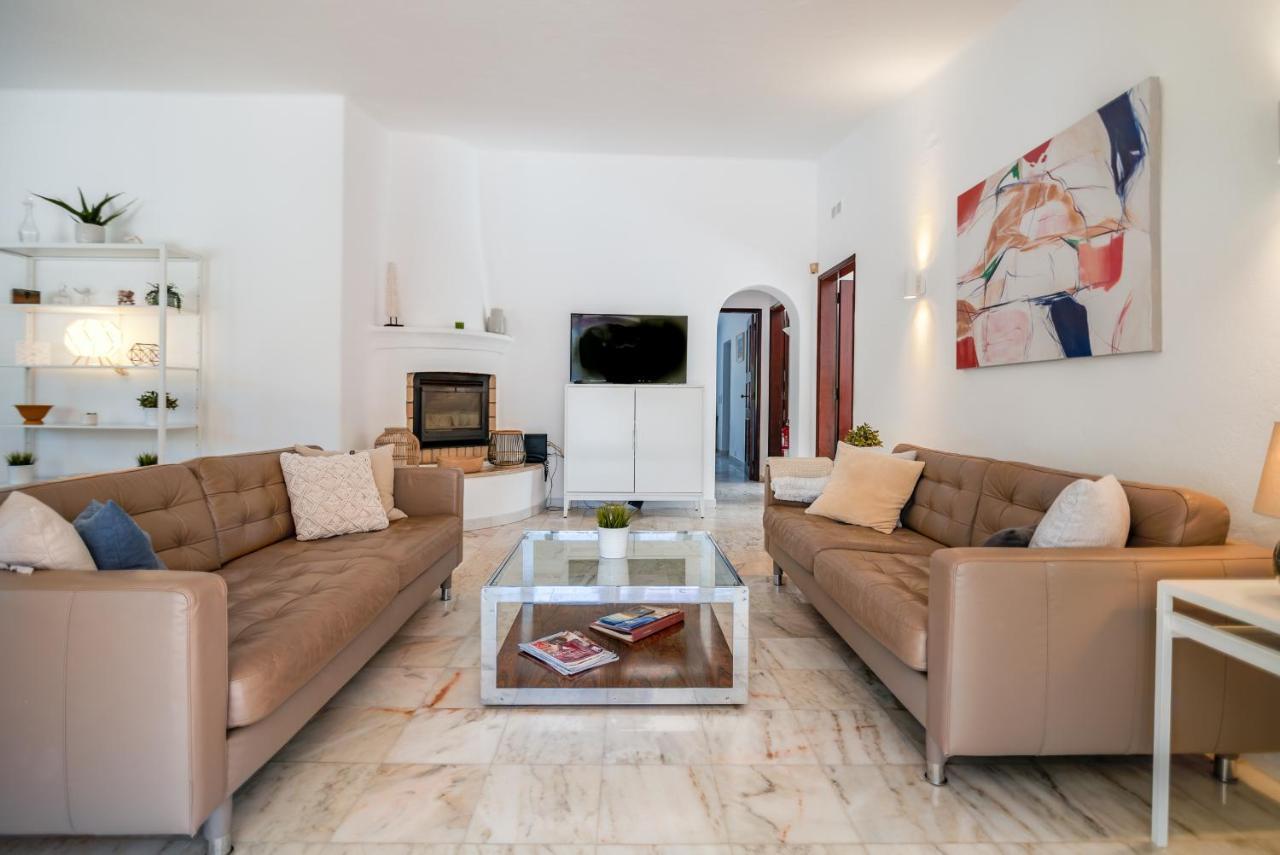 Traditional 3 Bedroom Villa With Great Pool In The Heart Of Vale Do Lobo Exterior foto
